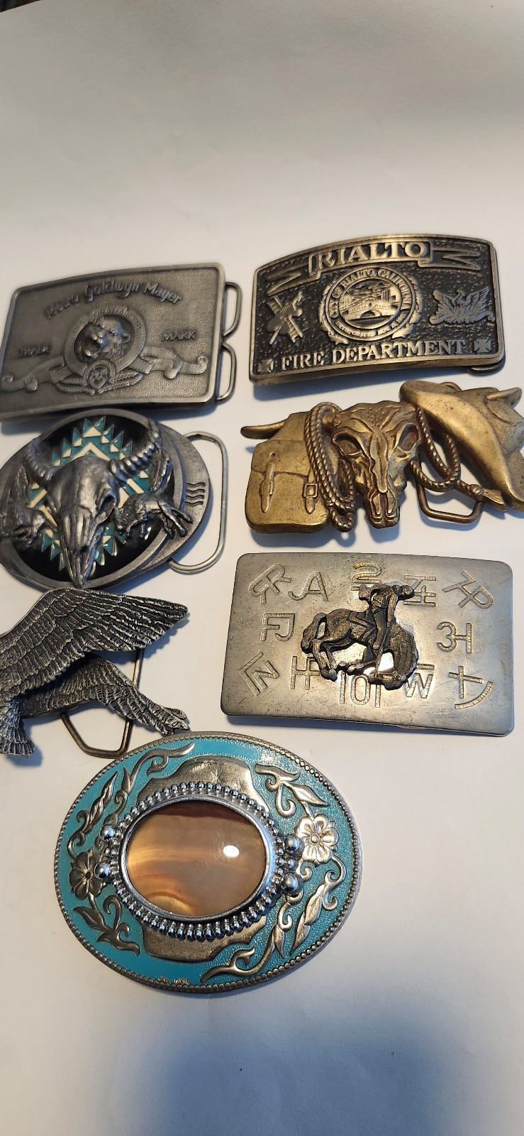 vintage belt buckle lot Metro goldwyn Mayer Vtg belt buckle lot mix brands