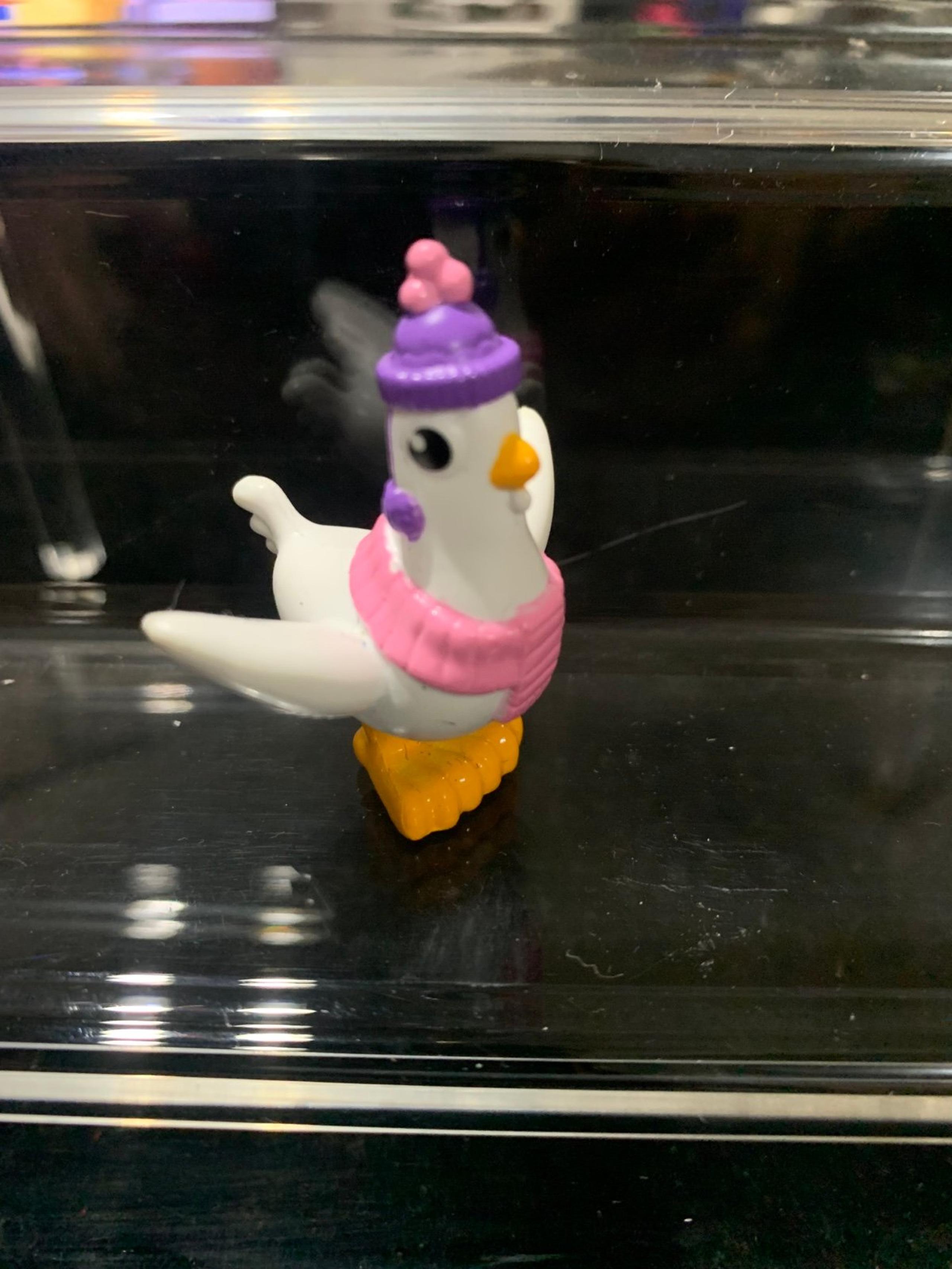 Paw Patrol Chickaletta Chicken Figure Rescue Spin master 2015 Replacement Toy