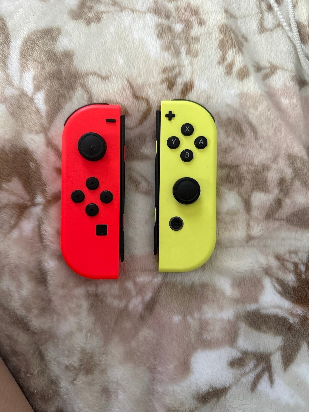 Nintendo switch joycons