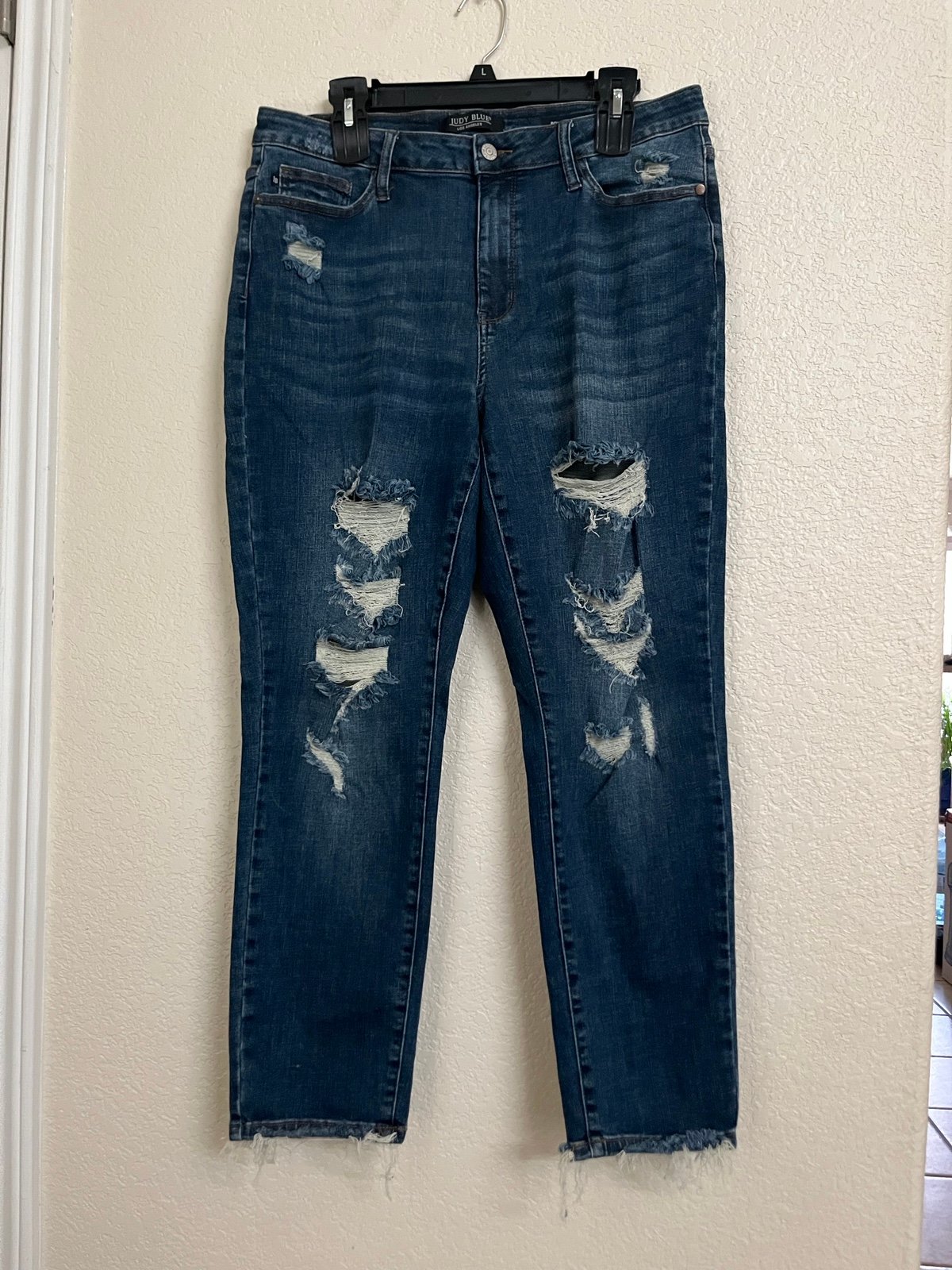 Judy Blue Distressed Boyfriend Fit Jeans sz 15/32