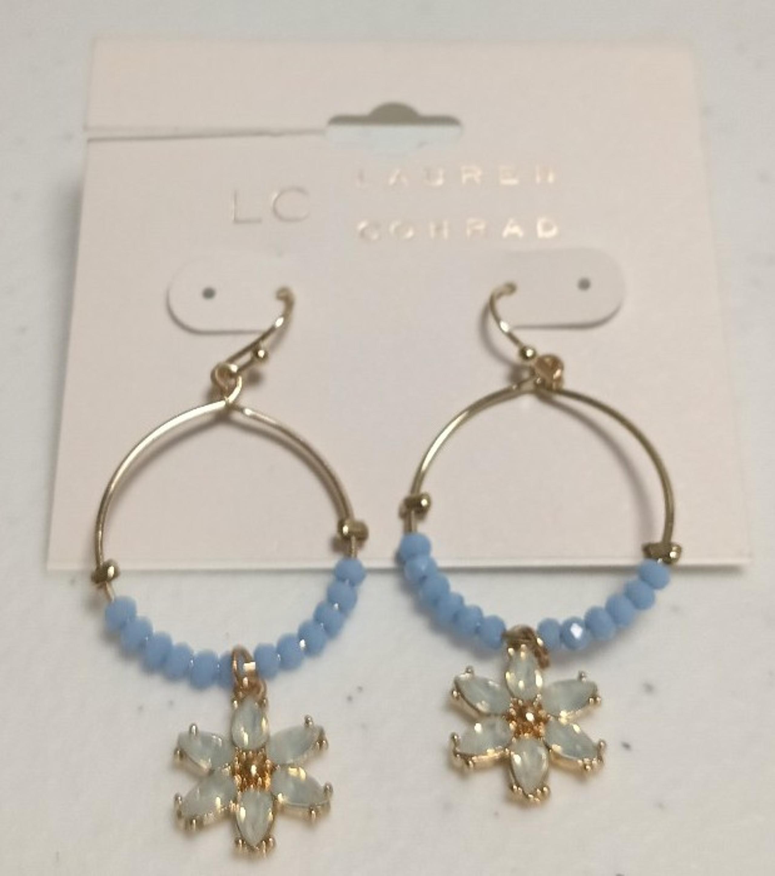 LAUREN CONRAD GOLD FLOWER HOOPS