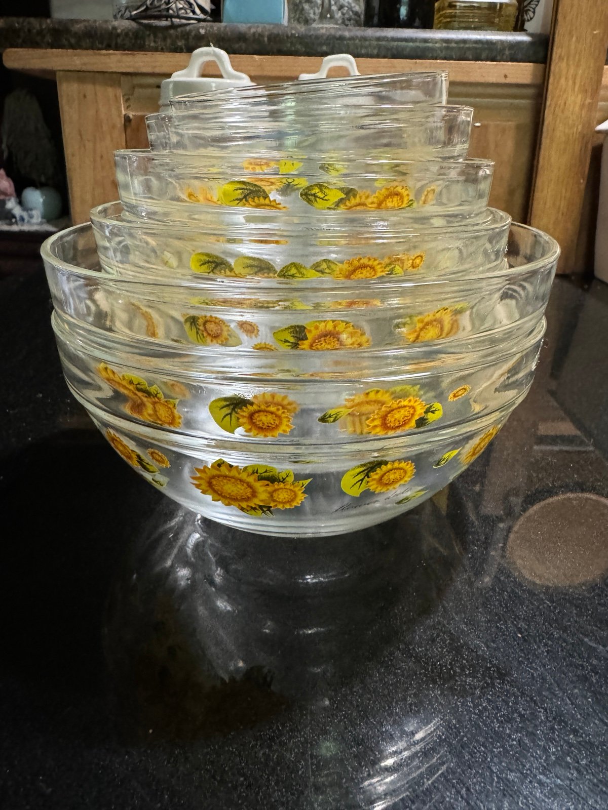 Flower Dute Nesting Glass Sunflower Bowls Set of 10