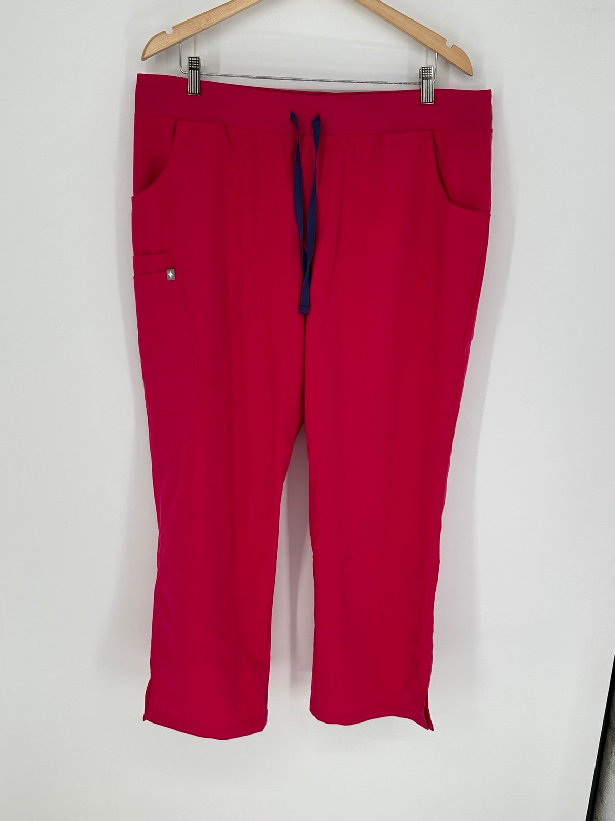 Figs Women's Sz 2XL scrub pants style T21004NP Kade cargo Pink N9