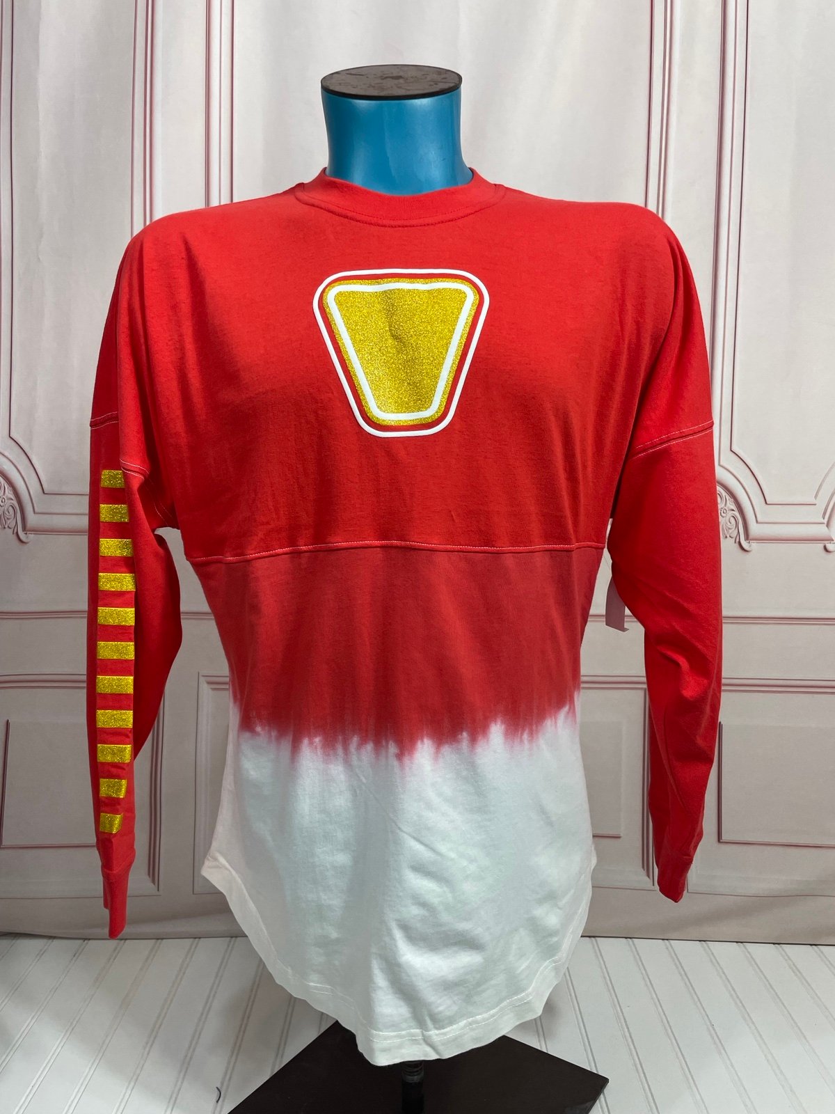 Universal Studios Marvel Iron Man Invincible Spirit Jersey MEDIUM New UMC