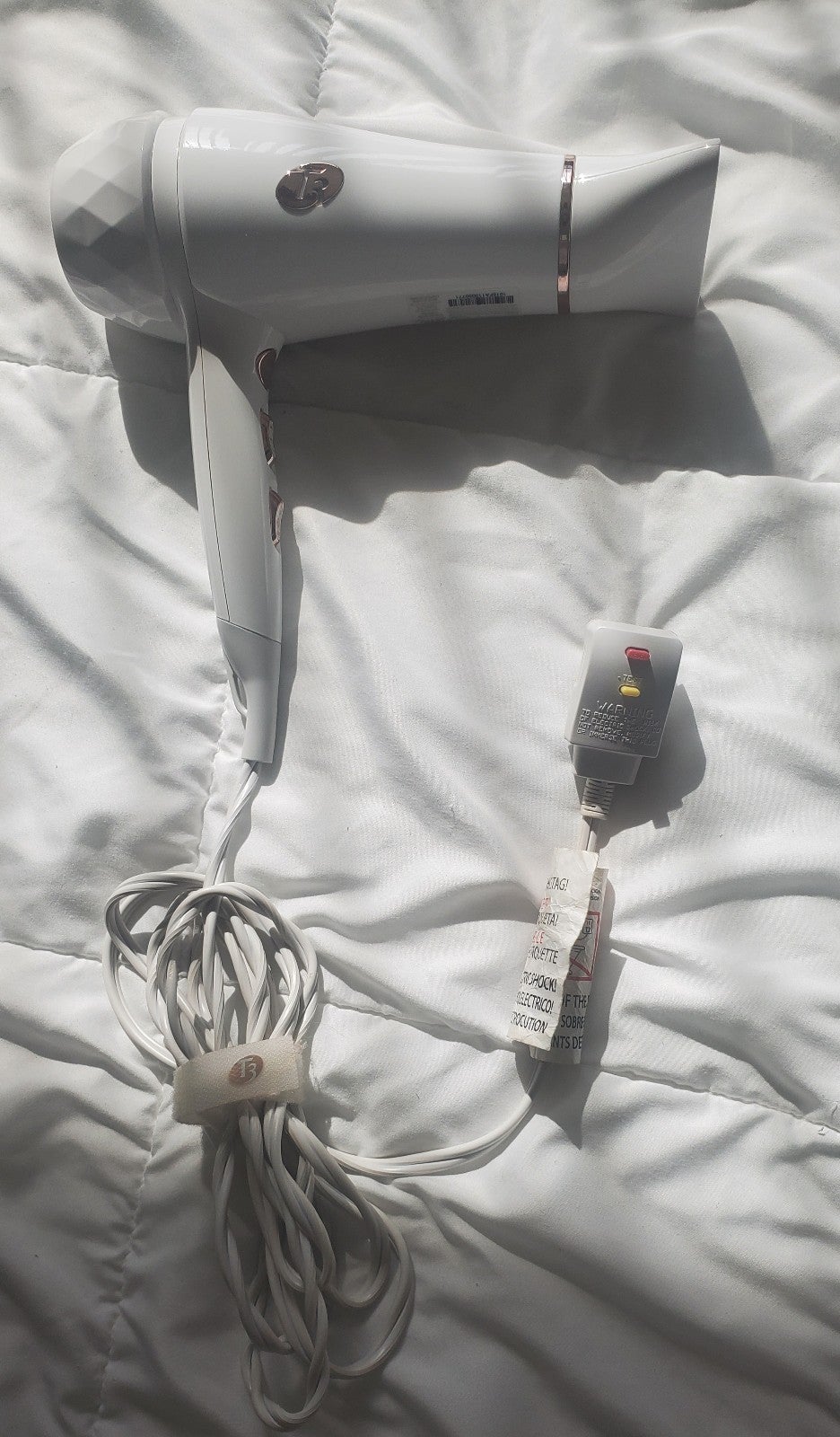 Like-New, Excellent condition, T3 Featherweight Hair Dryer