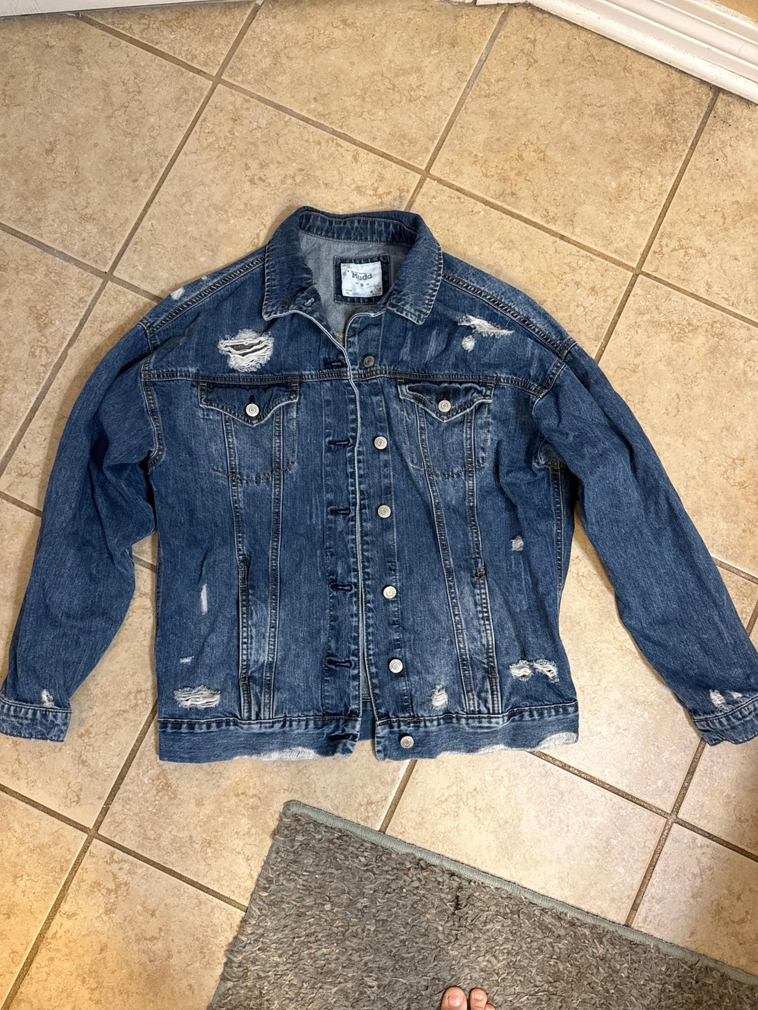 MUDD Jean jacket size medium. Distressed look!!