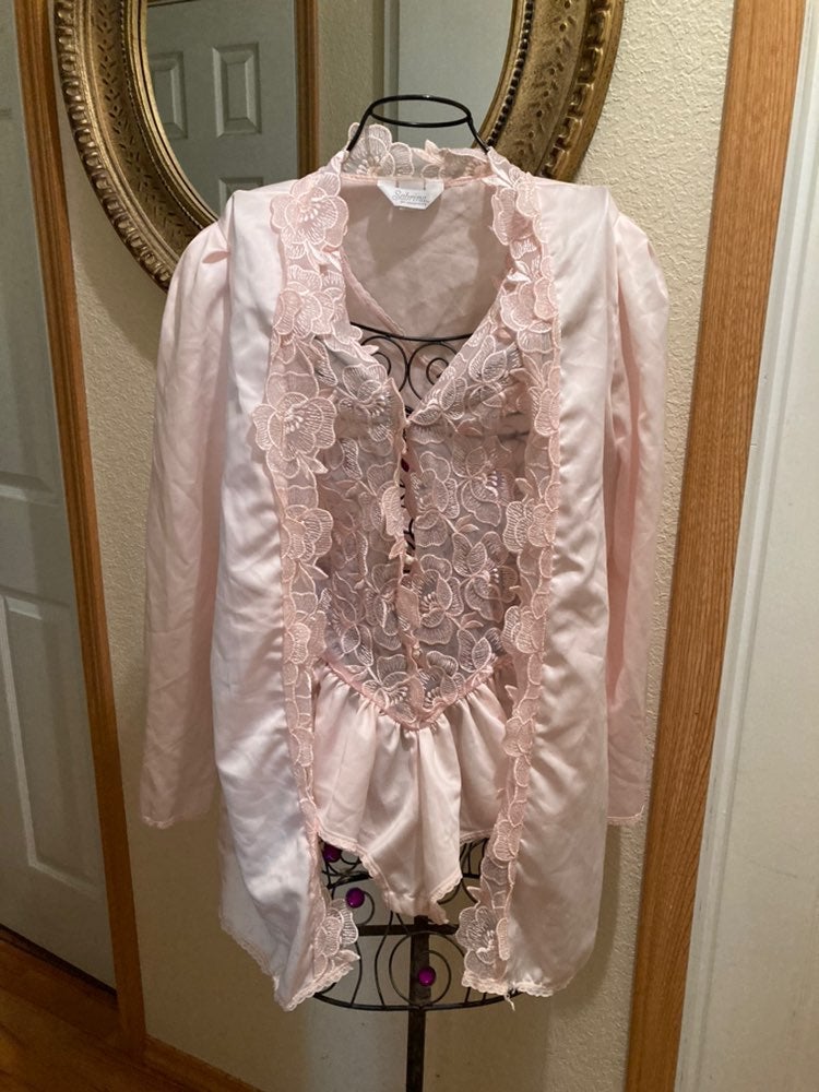 Vintage 80s intimates Sabrina by mervyns