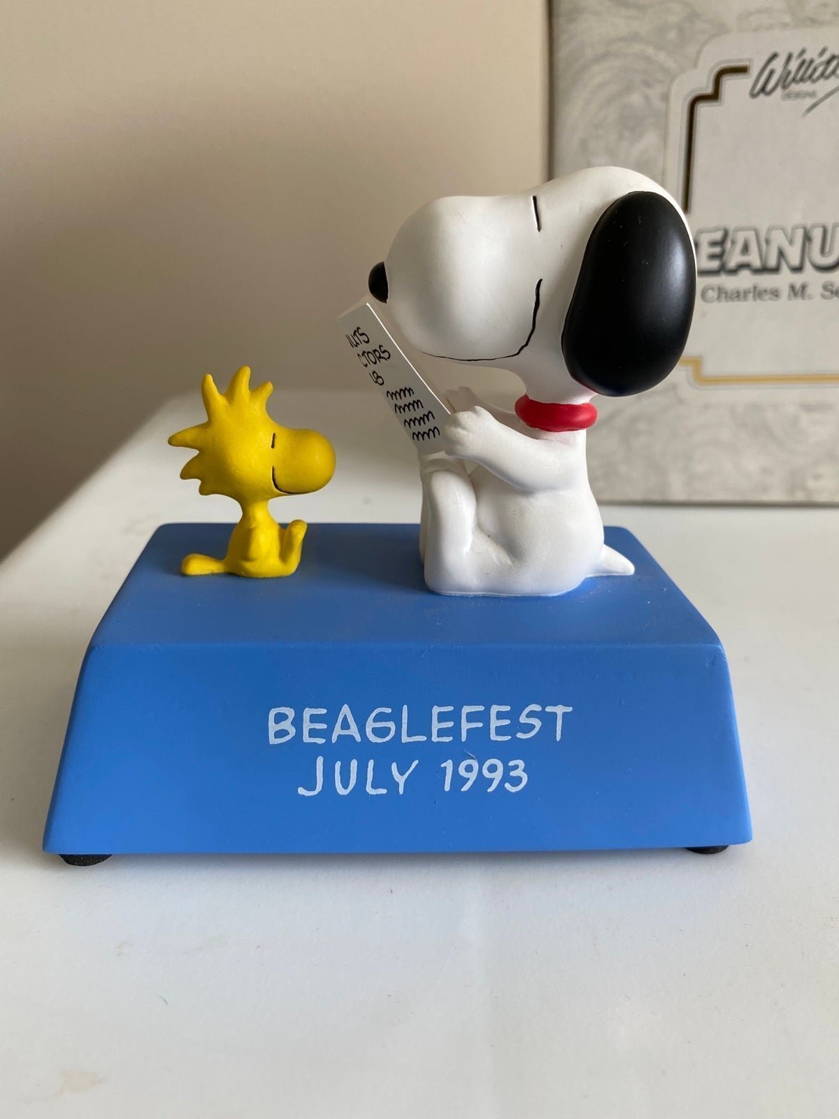 Peanuts - Snoopy and Woodstock 1993 Beaglefest Music Box