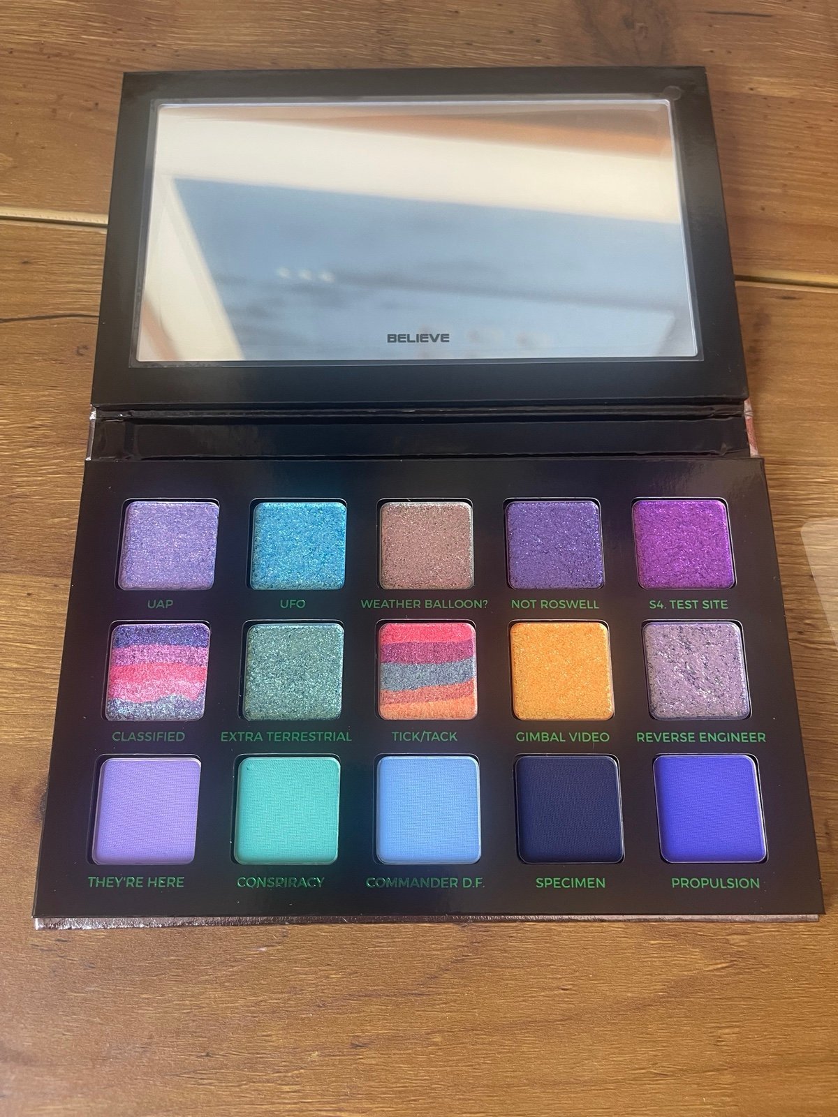 New Without Box - Adept Cosmetics Element 115 Palette