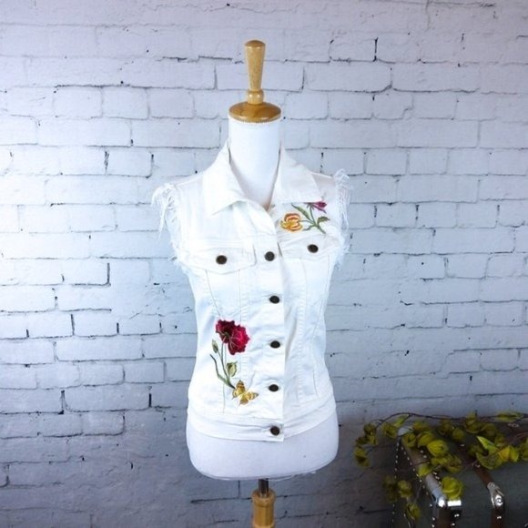 Driftwood Vega Floral Denim Vest White S