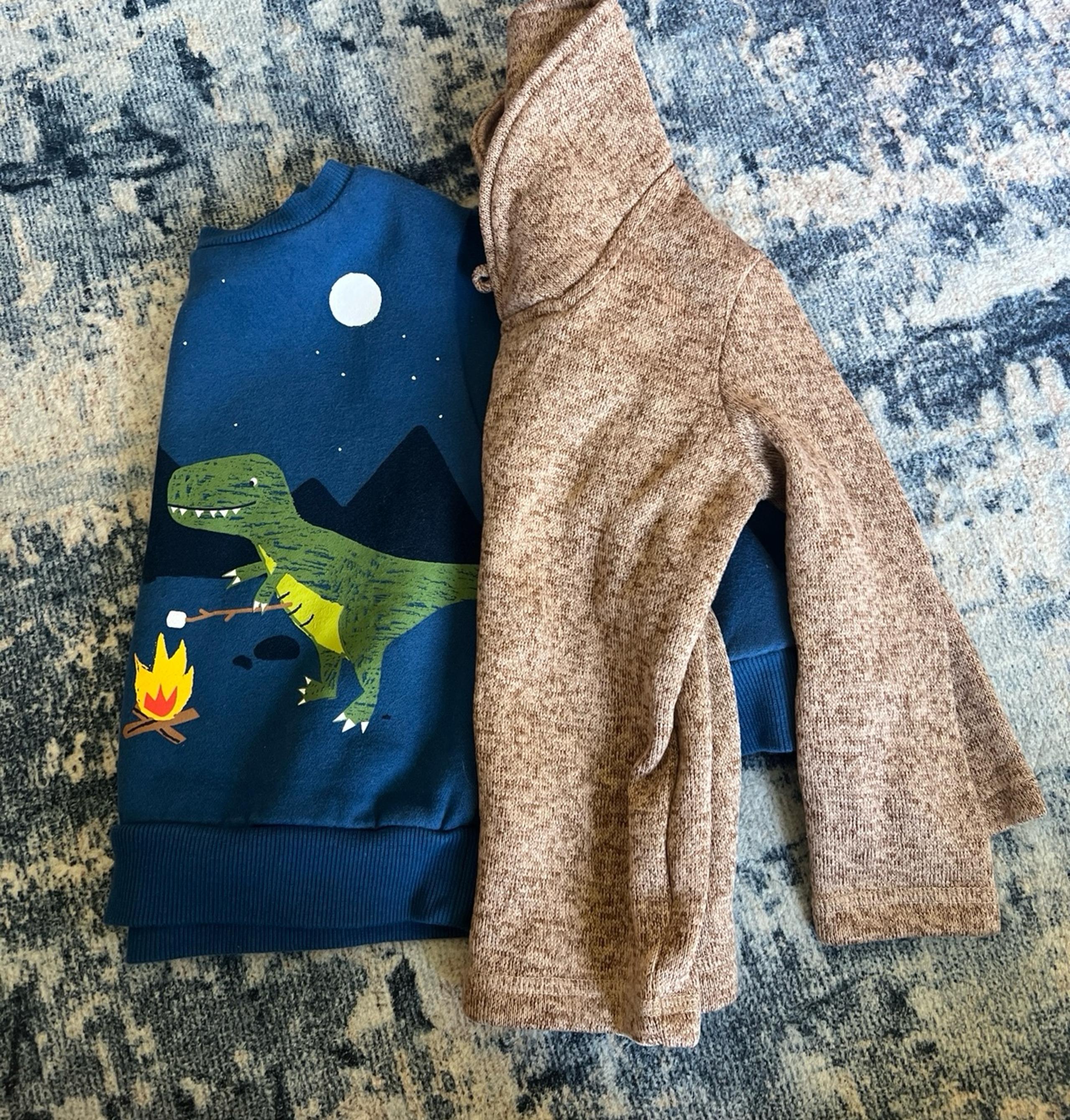 Set of two boys Jumping Beans sweaters