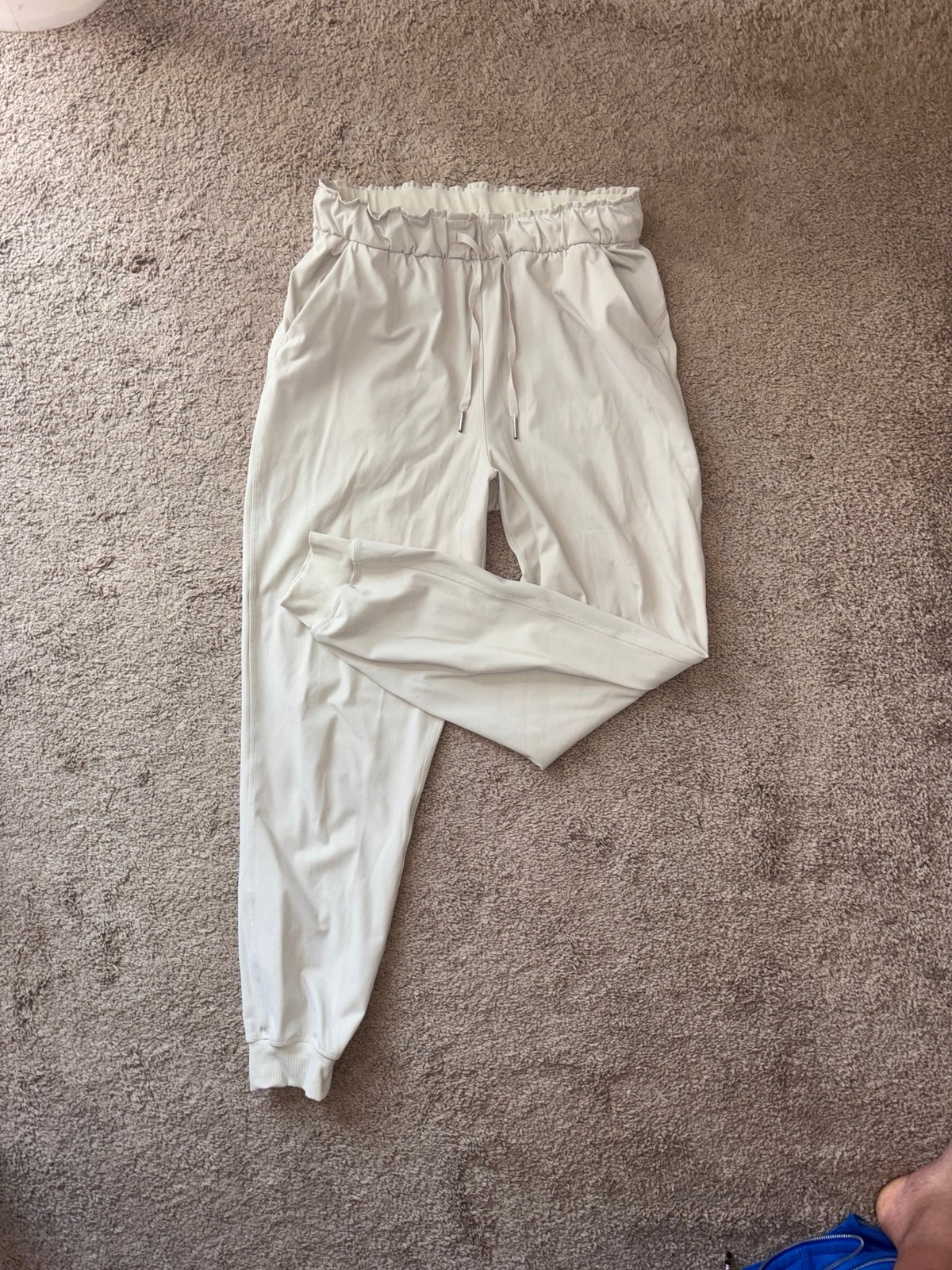 Women’s Lululemon Joggers Size 8