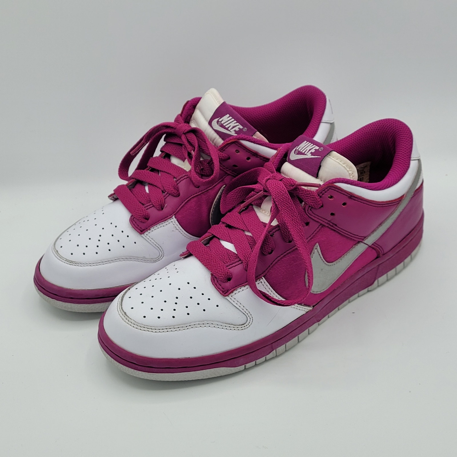 Nike Dunk Lows low Active Fuchsia women's size 9.5 pink