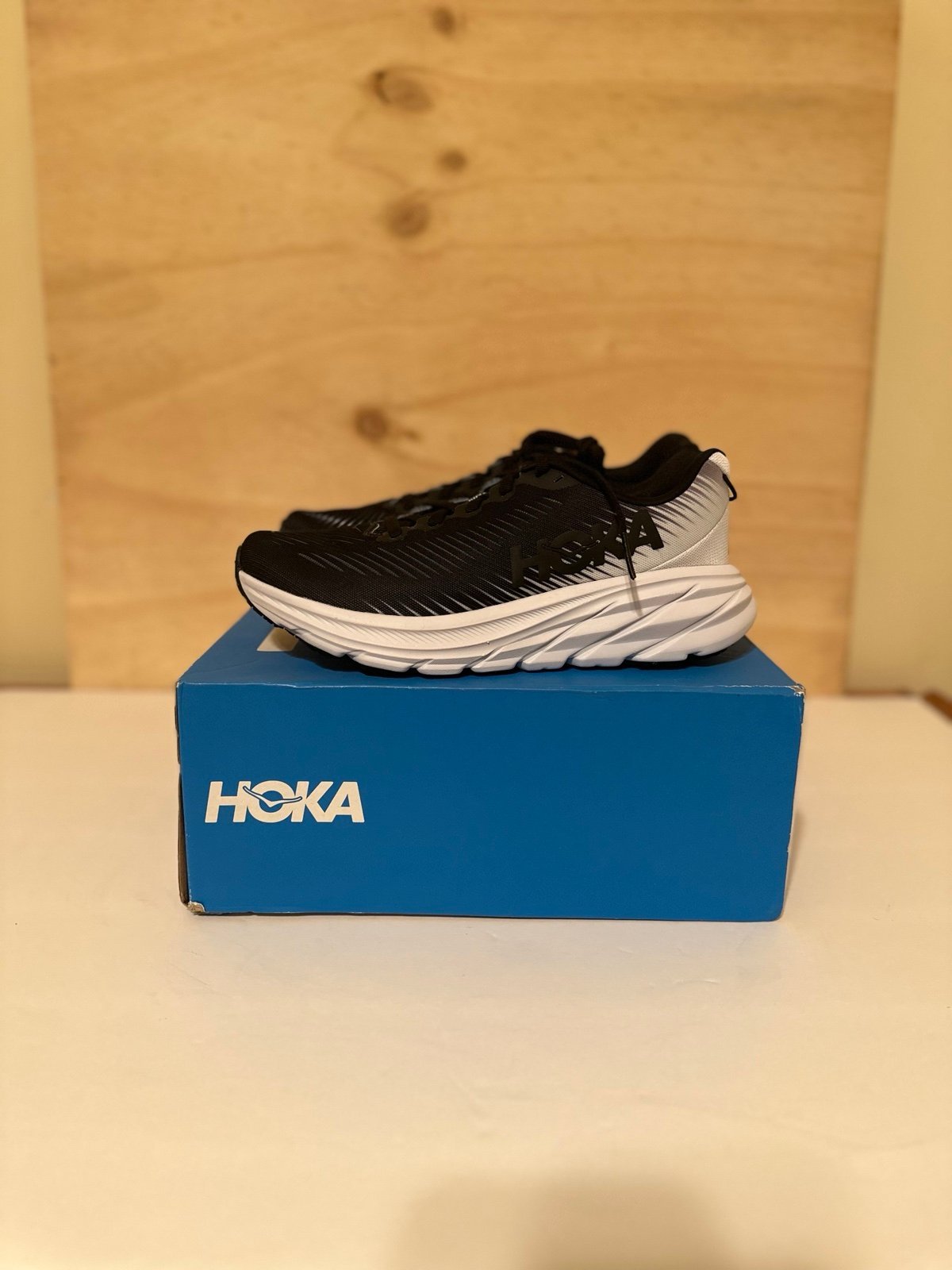 Hoka White/Black Rincon 3 Shoes Size 7.5W Women’s