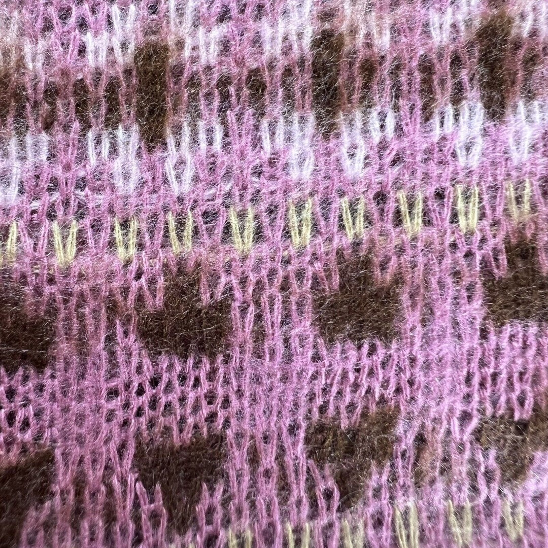 Heart Design Light Sweater fabric ￼52 x 160
