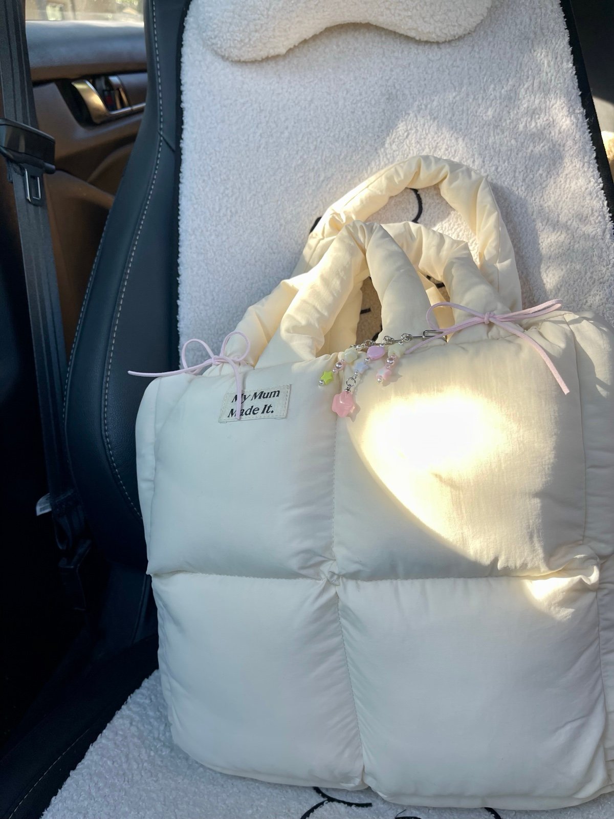my mum made it puffer tote bag cream color !