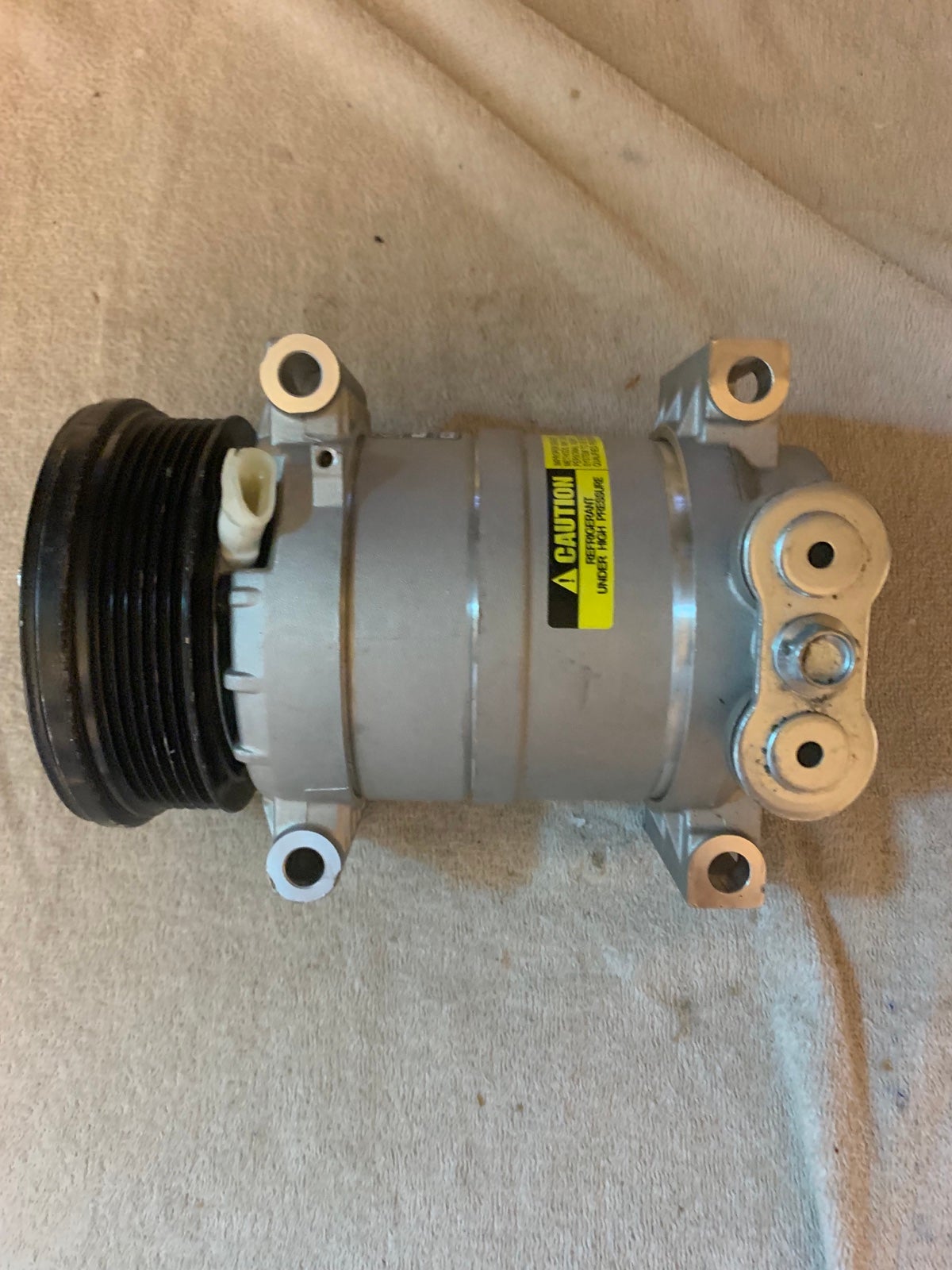A/C Compressor-Ht6 Compressor Assembly UAC CO 20144C. Compressor has scratches
