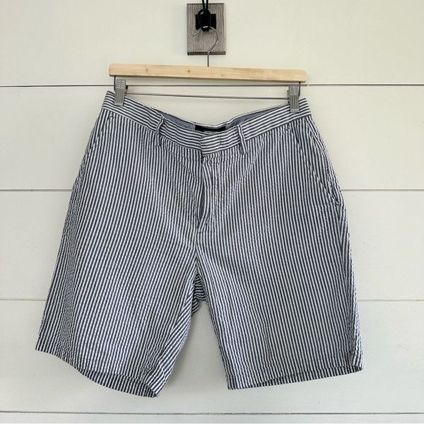Vilebrequin Men’s 50 Blue White Seersucker Shorts