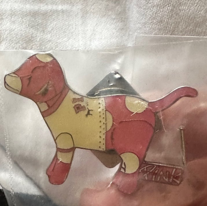 New Super Rare VS Pink Doggie Magnetic Pin!!