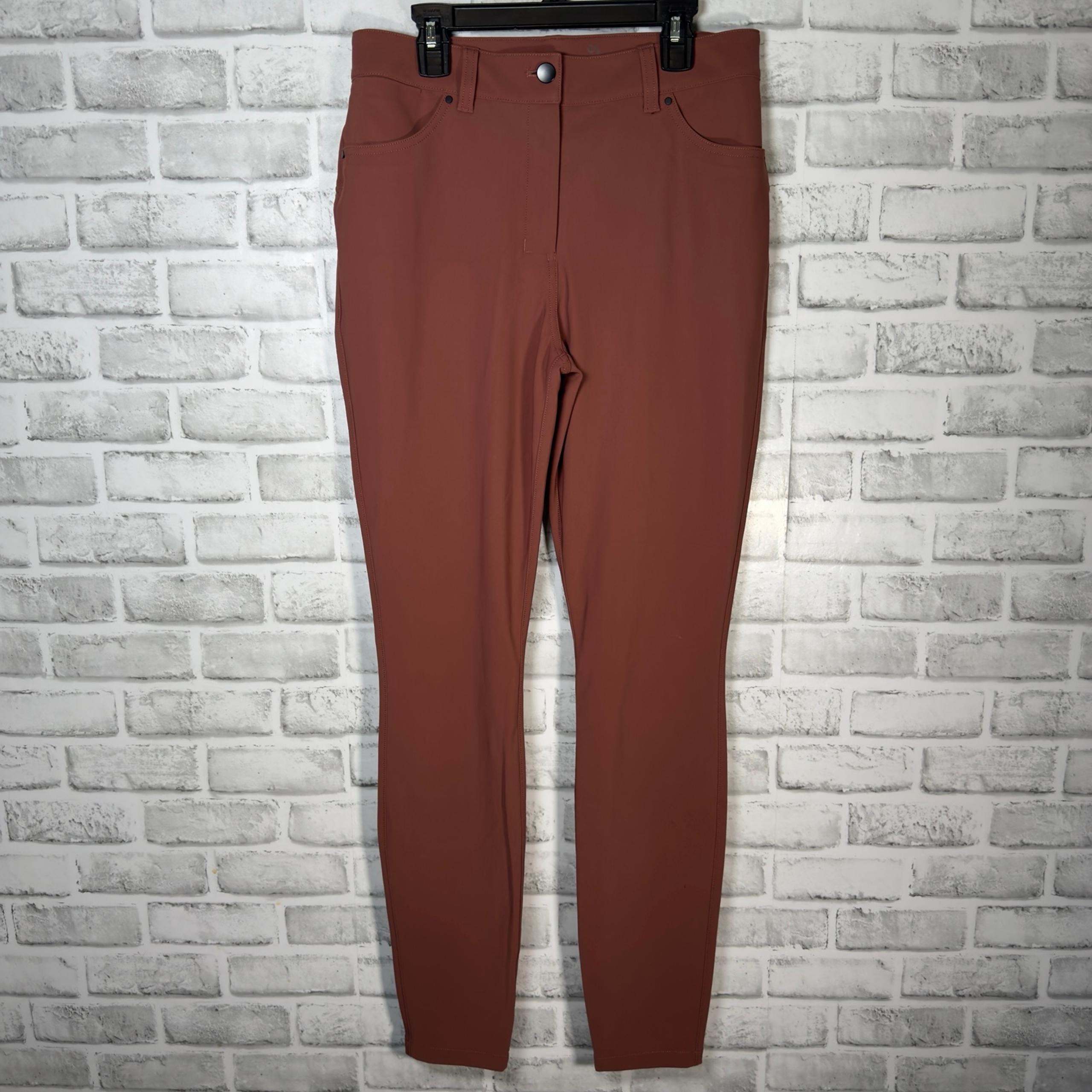 Lululemon Nylon Blend Athletic Golf Style Pants Mens Size 29x32