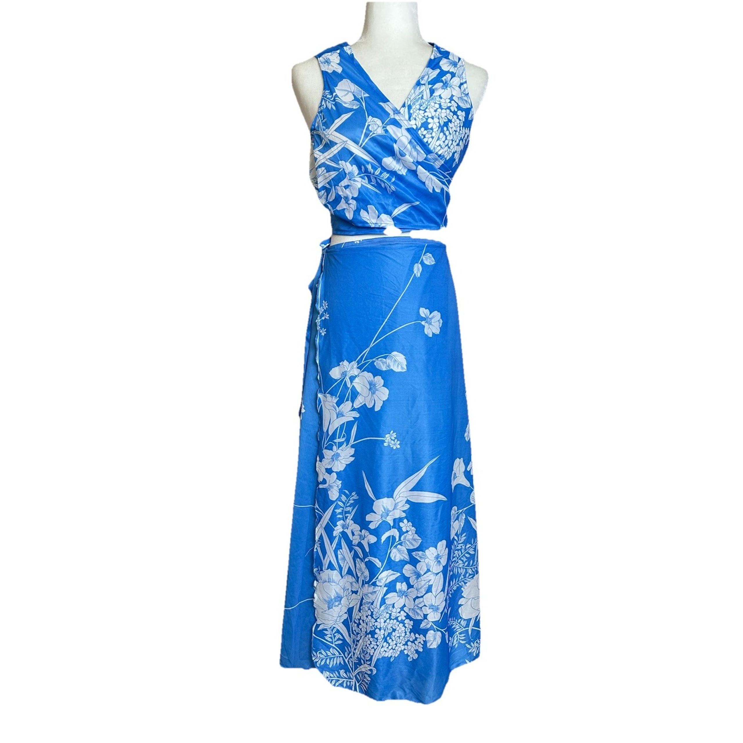 Vintage Hawaiian Two Piece Wrap Top & Skirt Polyester Blue White Sz Medium