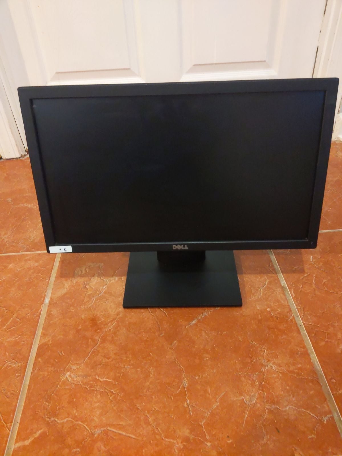 Dell monitor (E2016H 19.5 inches)