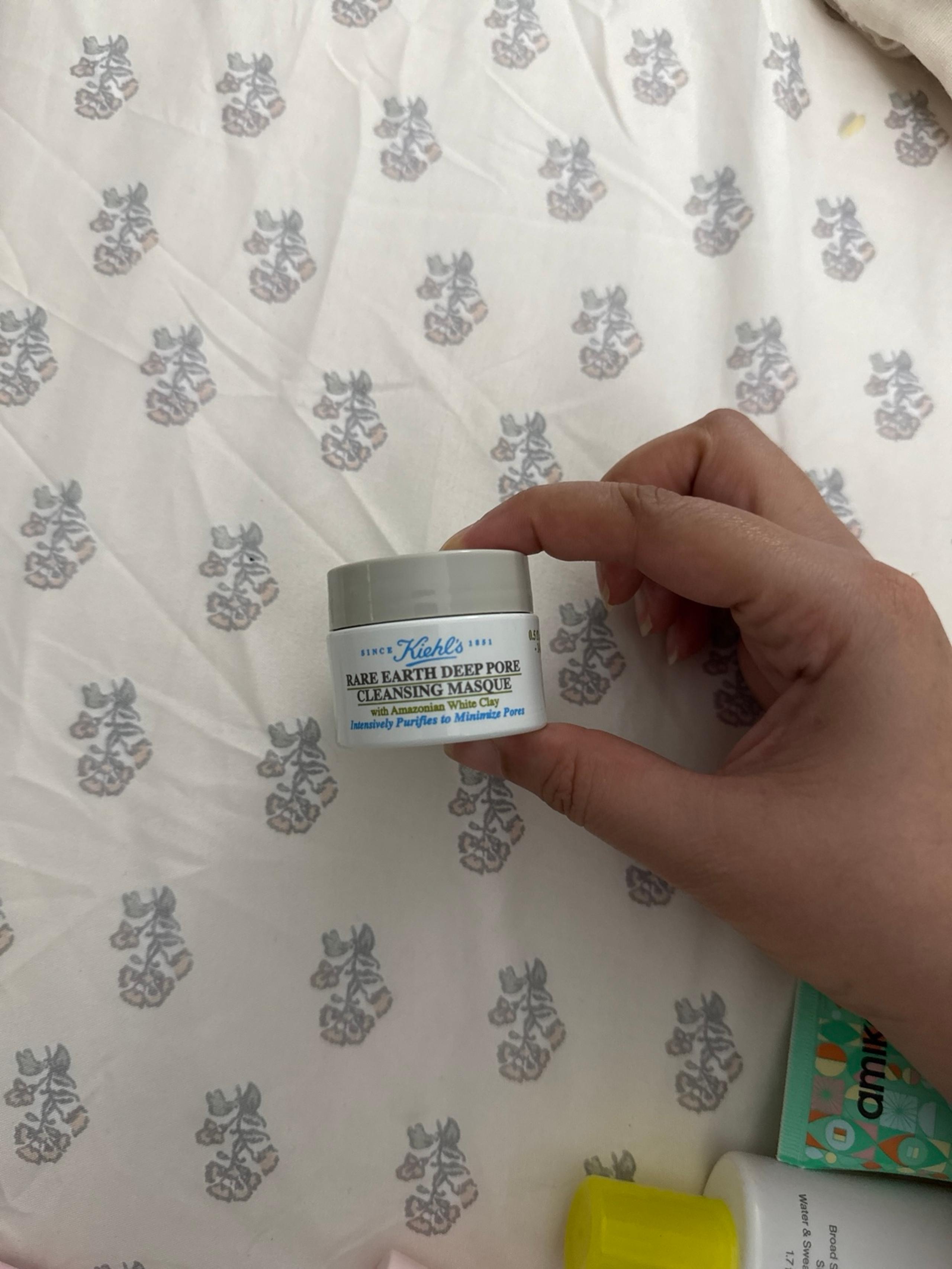 Kiehl’s rare earth deep pore cleansing mask