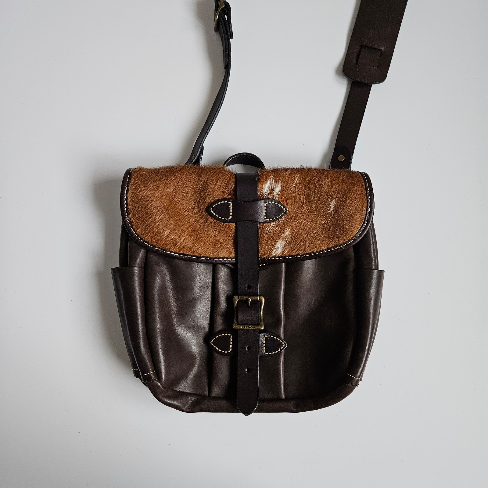 Filson cowhide and leather field bag Made in USA