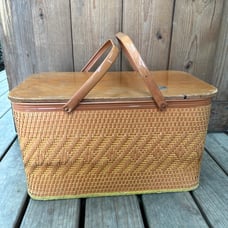 Vintage Redmon wicker picnic basket mid century farmhouse