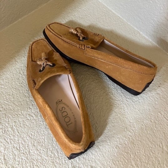 Tod's Women's Suede Driving Shoes Tassels Ladies Size 6.5