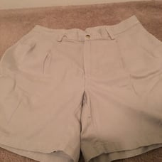 Nautica Men's Khaki Pleated Front Shorts Zip & Button Pockets Size 34