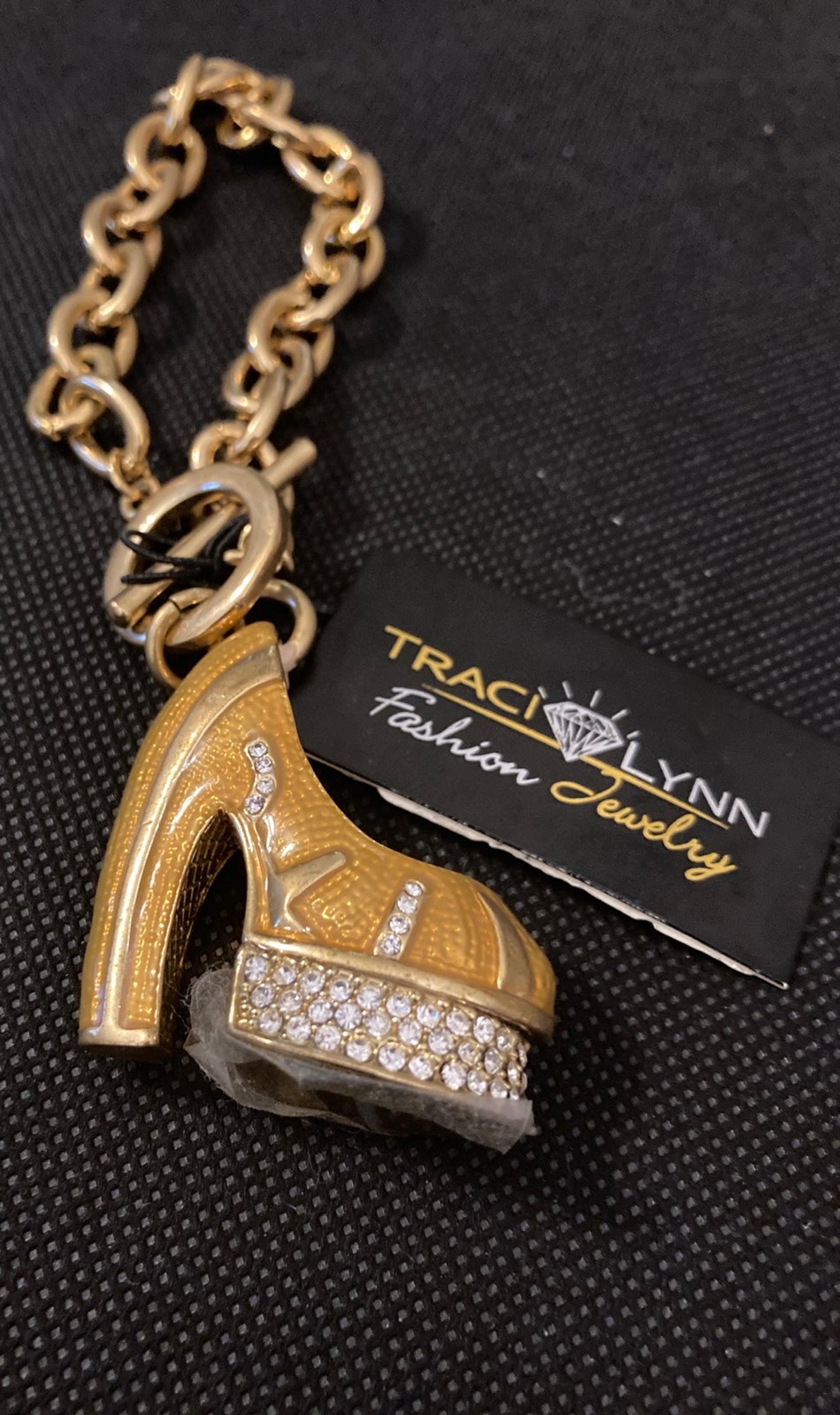 Traci Lynn “Fashionista” Toggle Bracelet