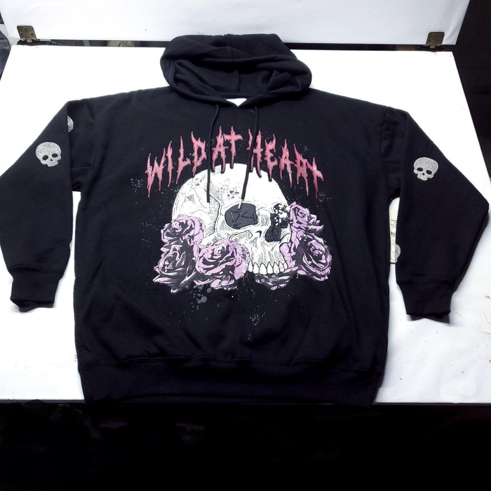 Wild At Heart Fleece Lined Hoodie w/ Pockets Women's L Oversized Skull Flowers
