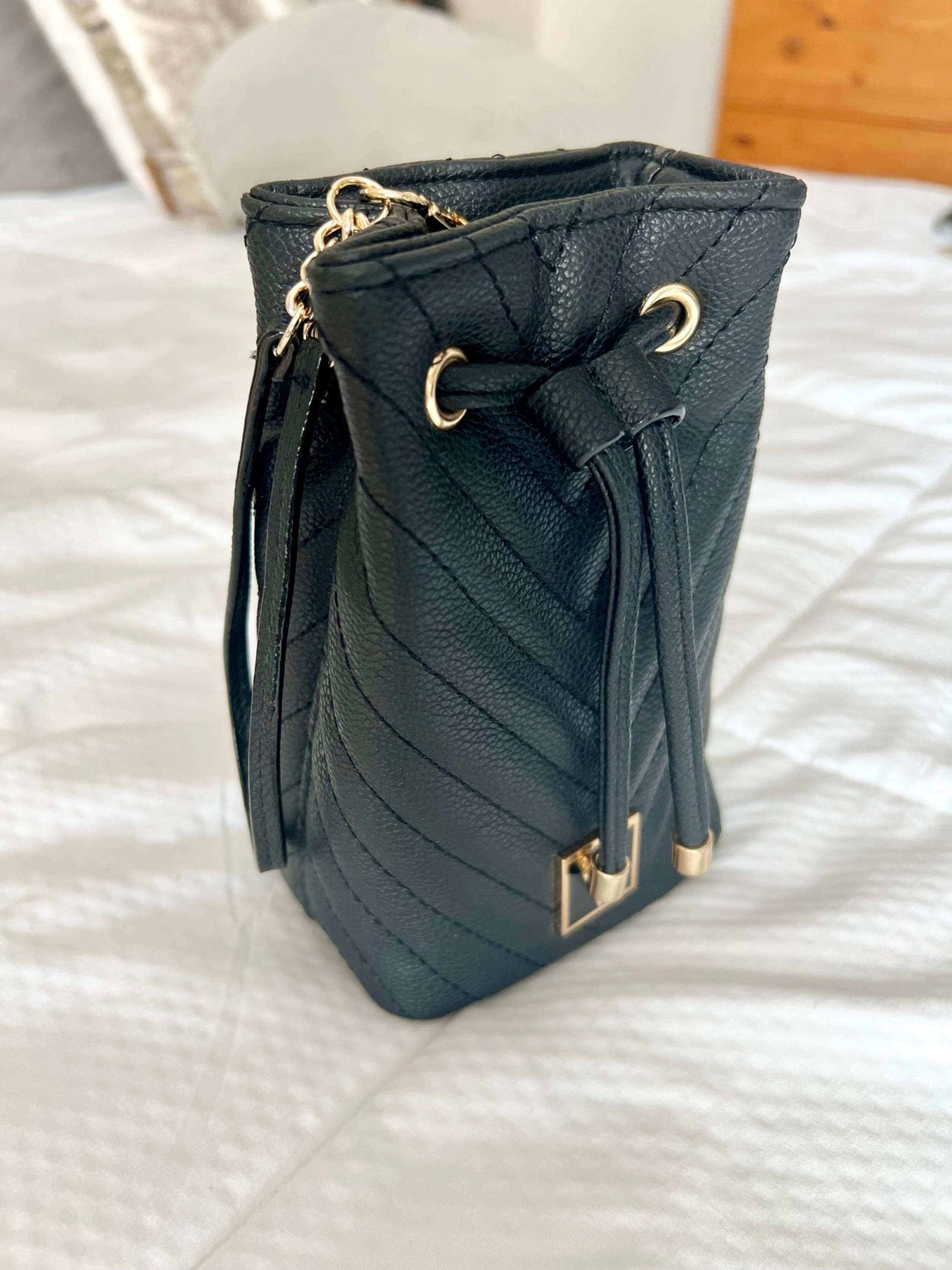 Victoria’s Secret Quilted Wristlet/Perfume Bag