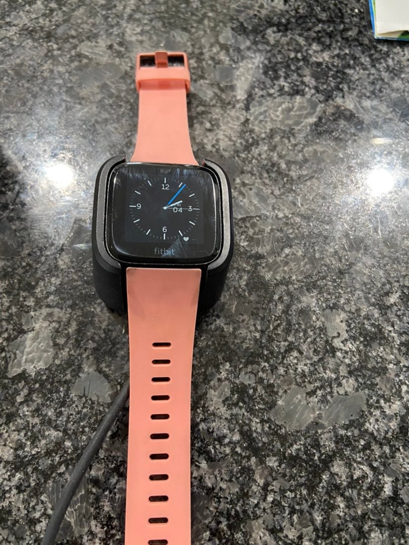 Fitbit Versa Smartwatch