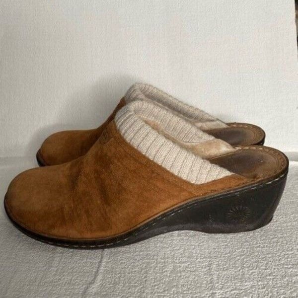UGG Gael Women's Brown Suede Shearling Lined Cognac Mules Clogs Size 12