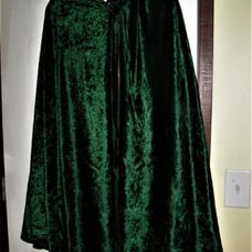 HOODED GREEN VELVET CLOAK S/M