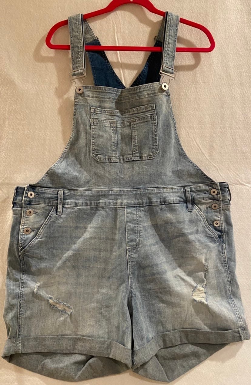Torrid Destroyed Denim Shortalls Size 22