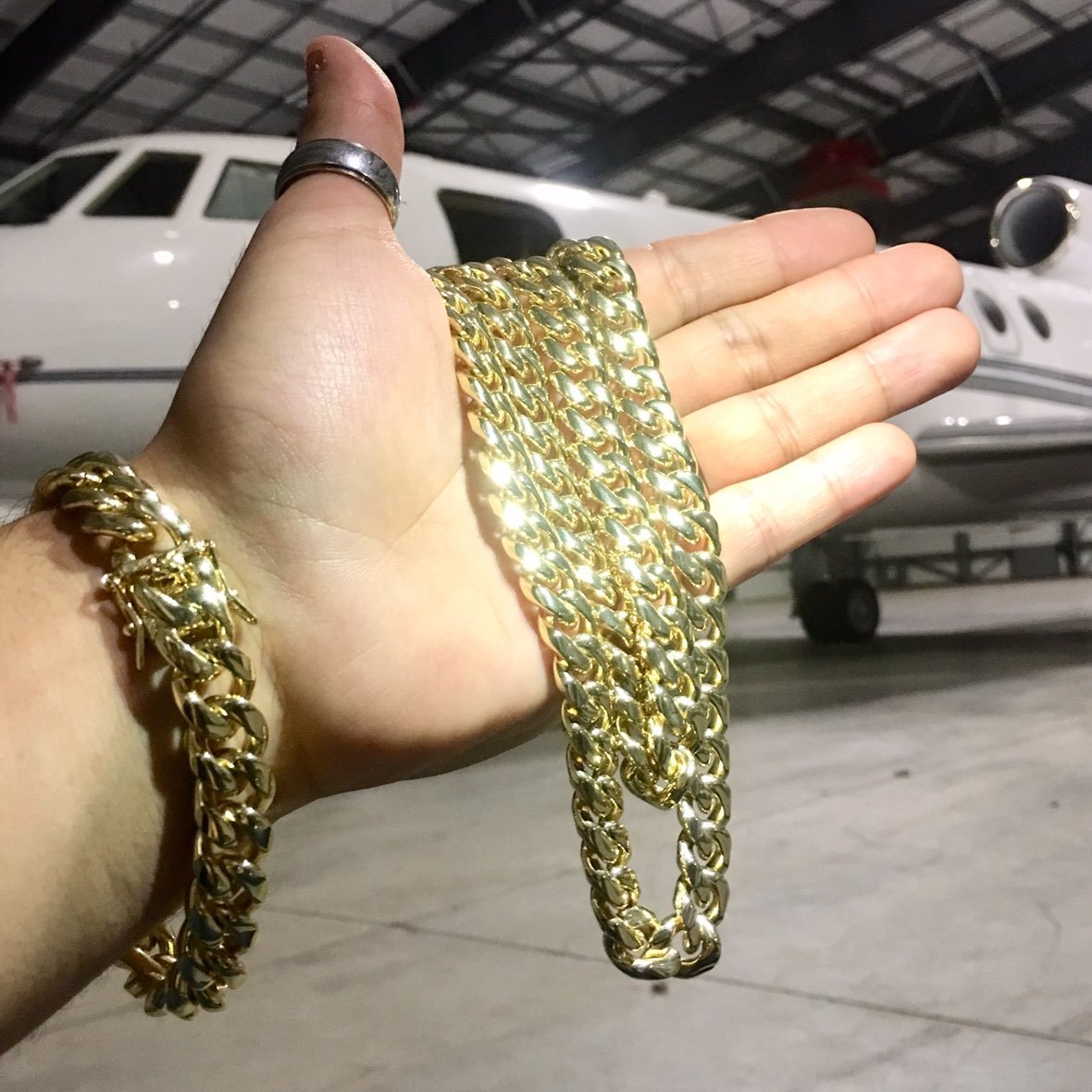 CUBAN LINK 18K GOLD CHAIN ITALY