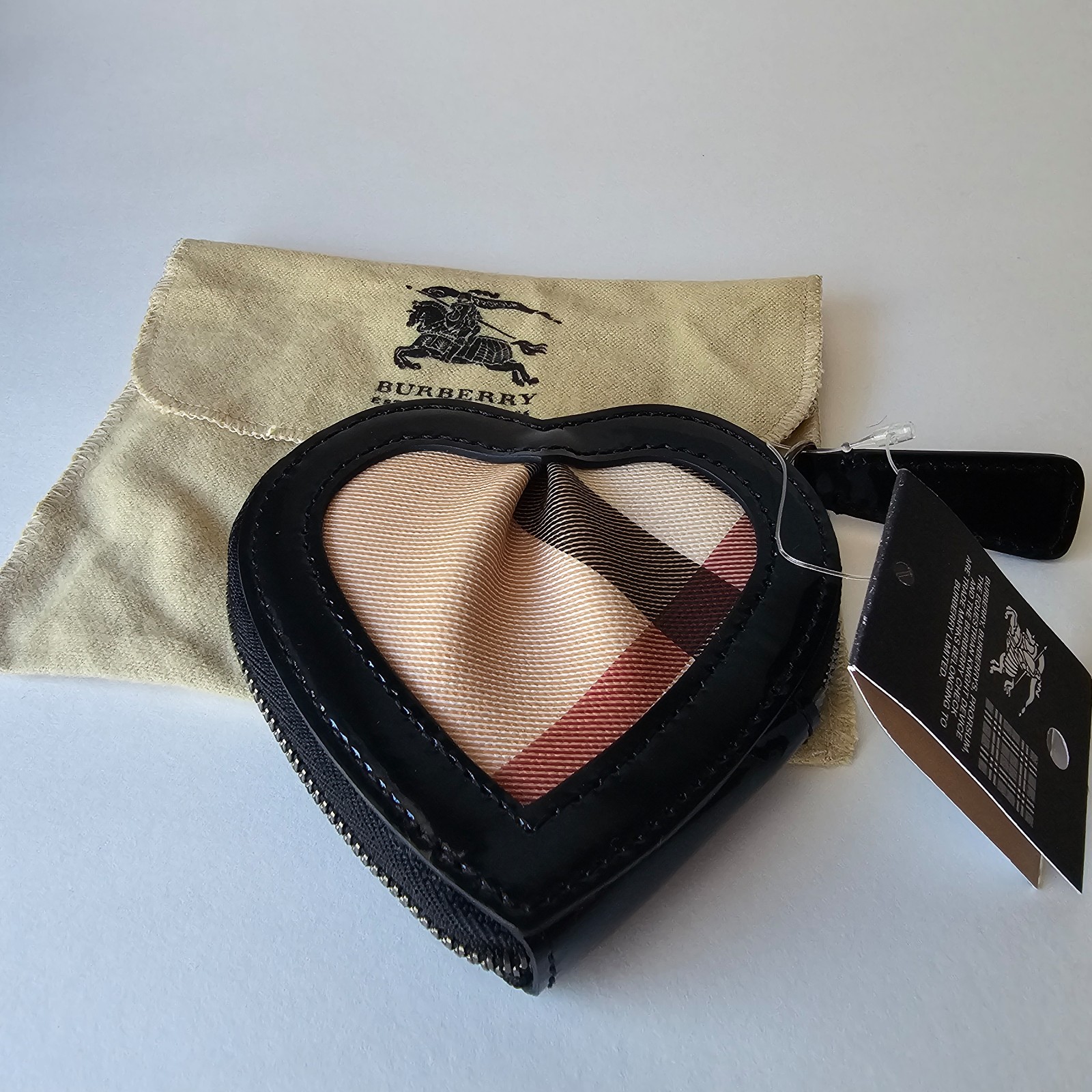 BURBERRY Black Patent Nova Check Heart Coin Case