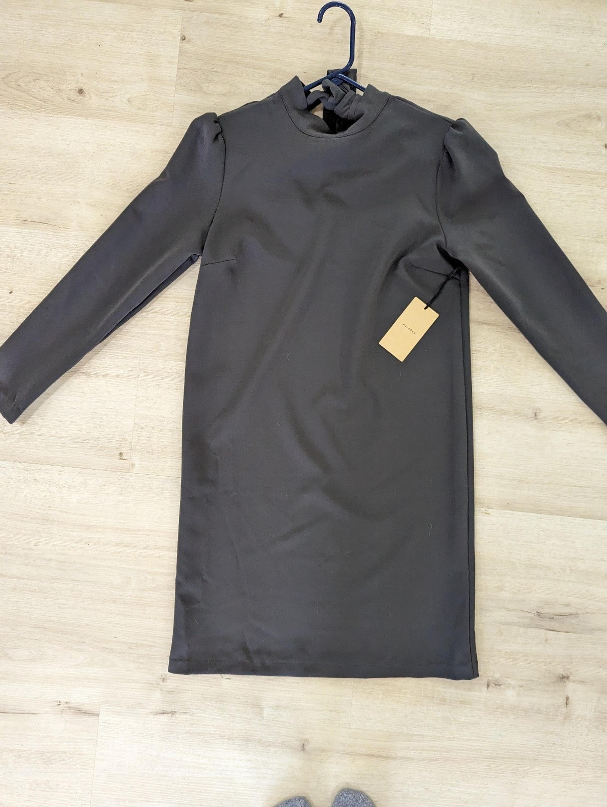 NWT Halogen bow back dress