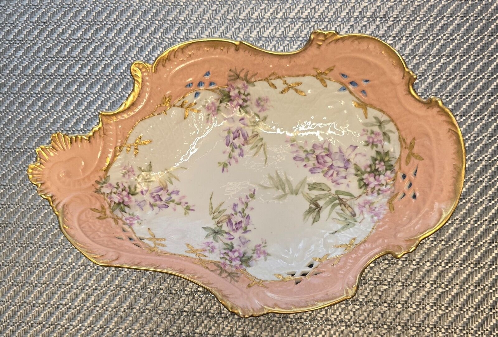 Porcelain Limoges France Vintage Reticulated Gold Gilded Dish Circa 1890s