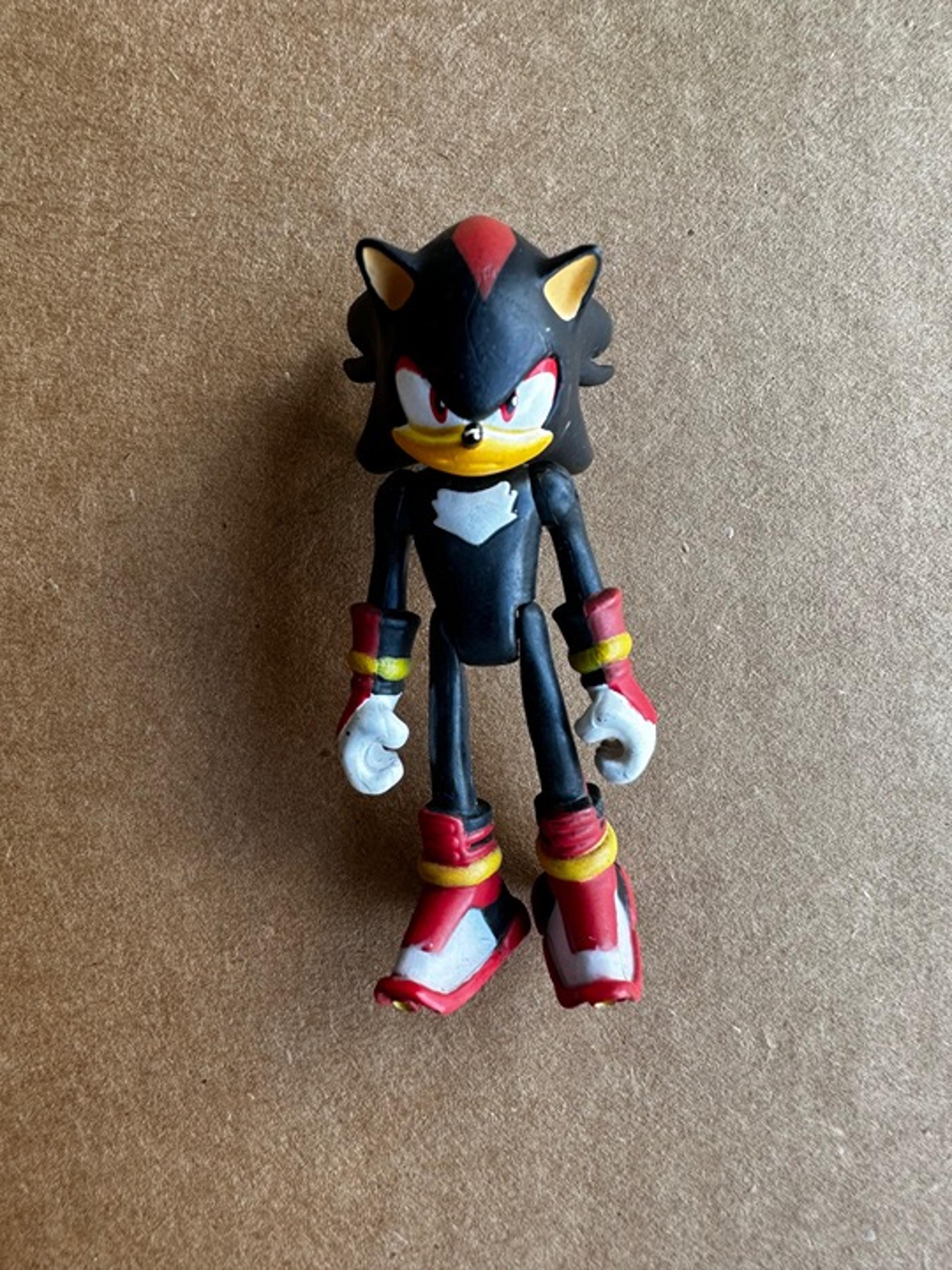 Shadow the Hedgehog Sonic Boom Tomy 3” Action Figure Toy