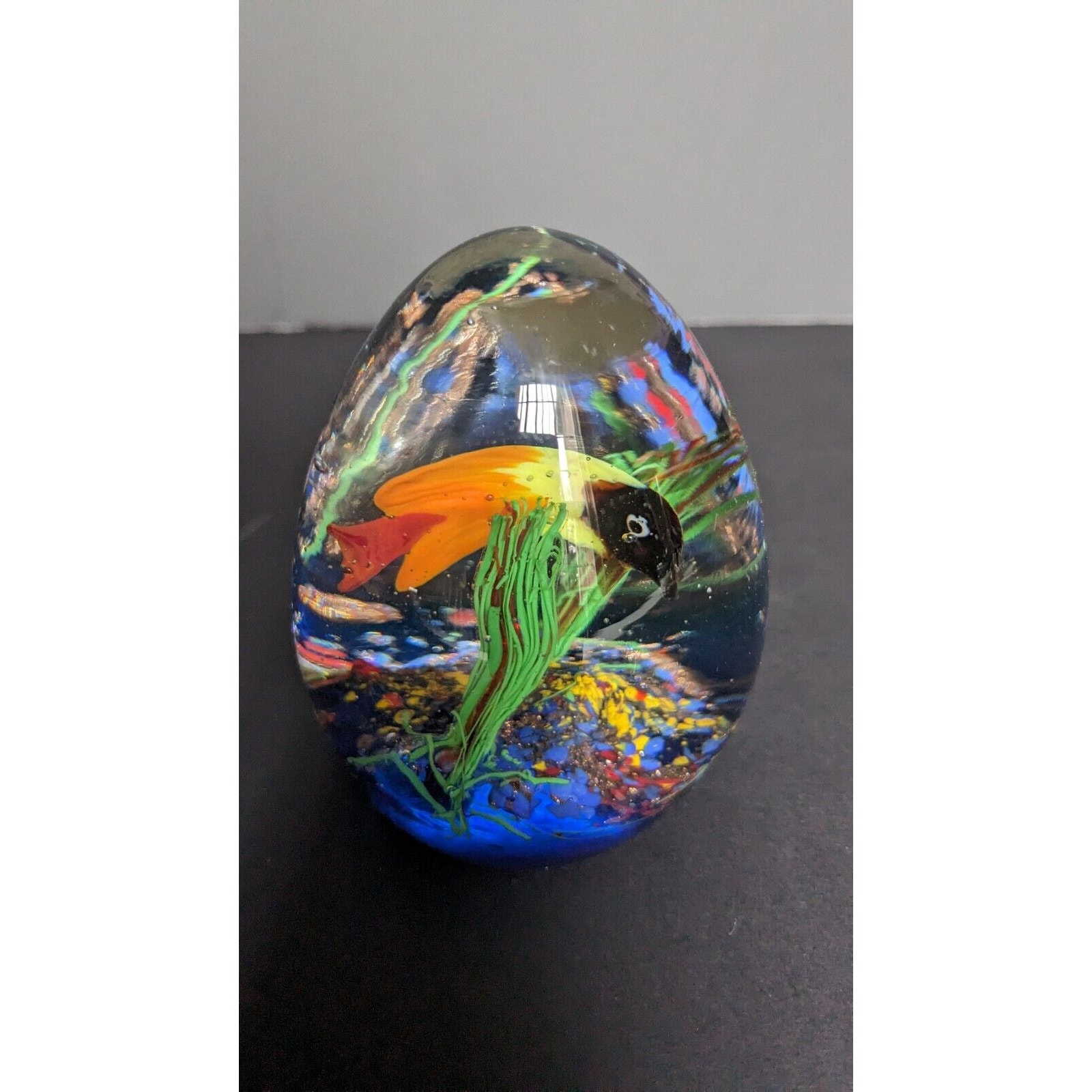 Vintage Murano Art Glass 1 Fish Aquarium Egg Shape Paperweight