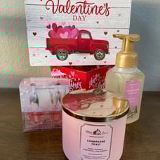 BBW: Champagne Toast Candle Valentine's Day Bundle