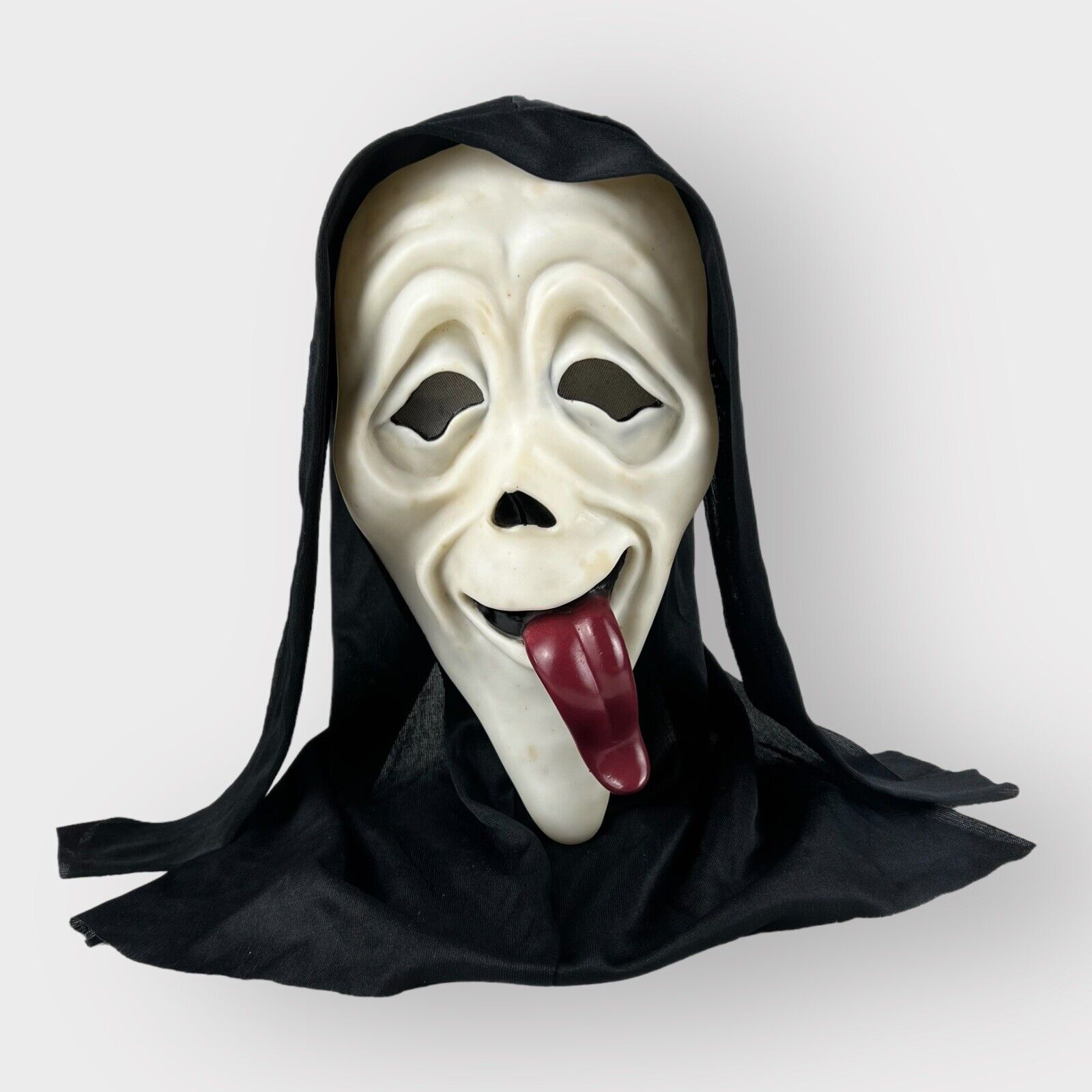 Scream Mask Tongue Out Ghost face Easter Unlimited Fun World Wassup Scary Movie