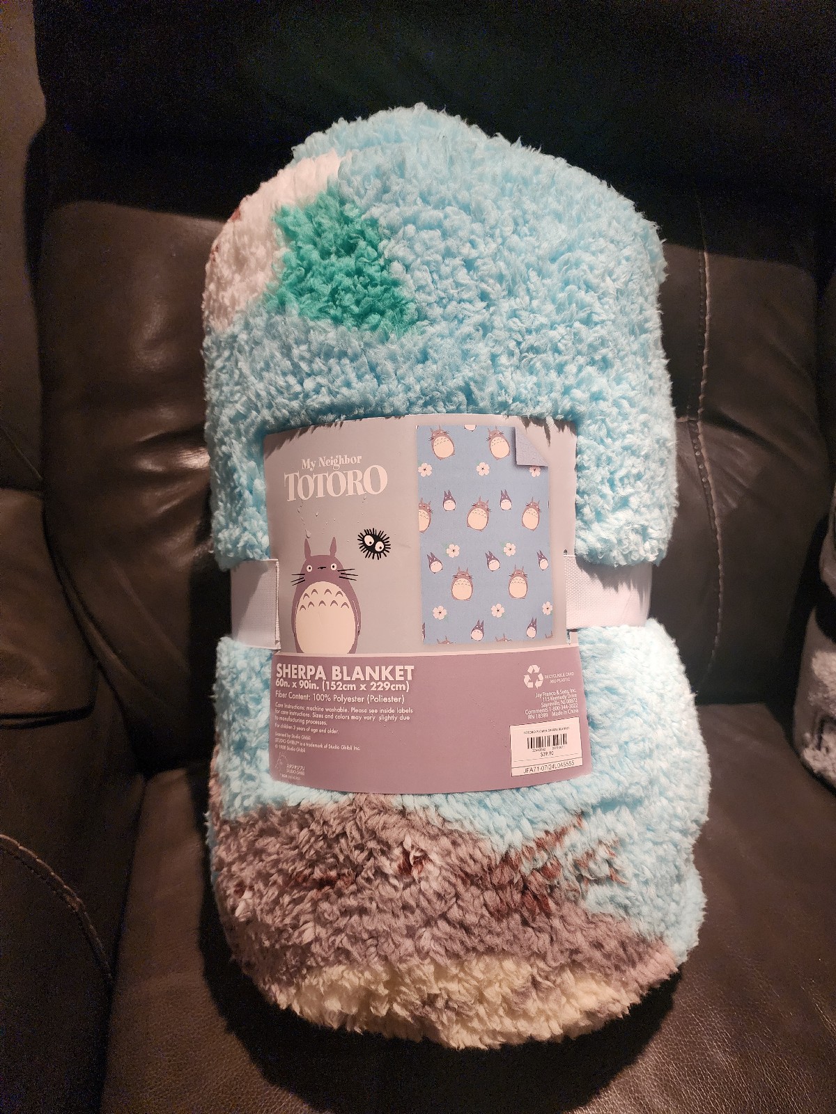 Totoro Sherpa throw blanket