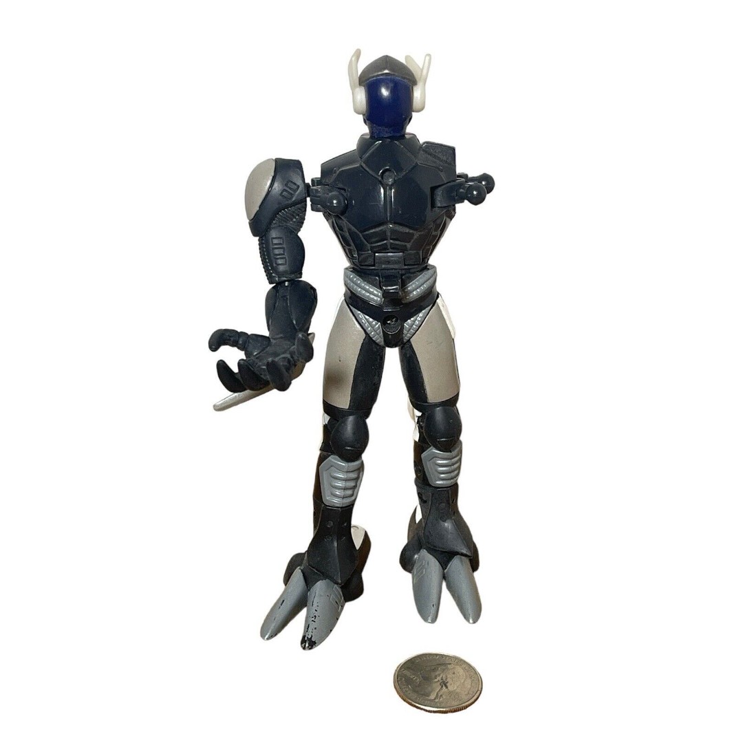 Digivolving Cyberdramon Justimon Vintage Digimon Action Figure INComplete 2001