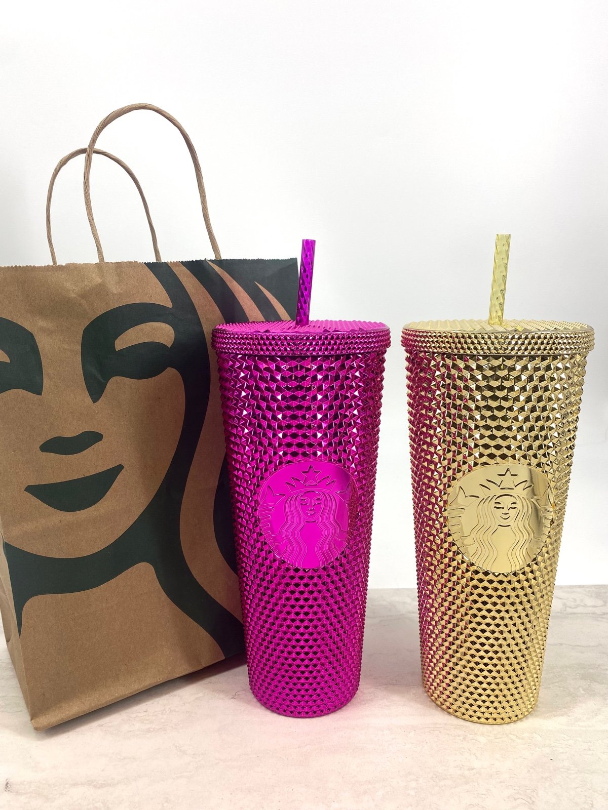 Starbucks Studded Tumbler 2022 bundle Sangria & Gold Venti NEW holiday edition