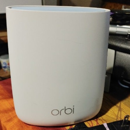 NETGEAR Orbi AC220 Tri-Band Wifi Router